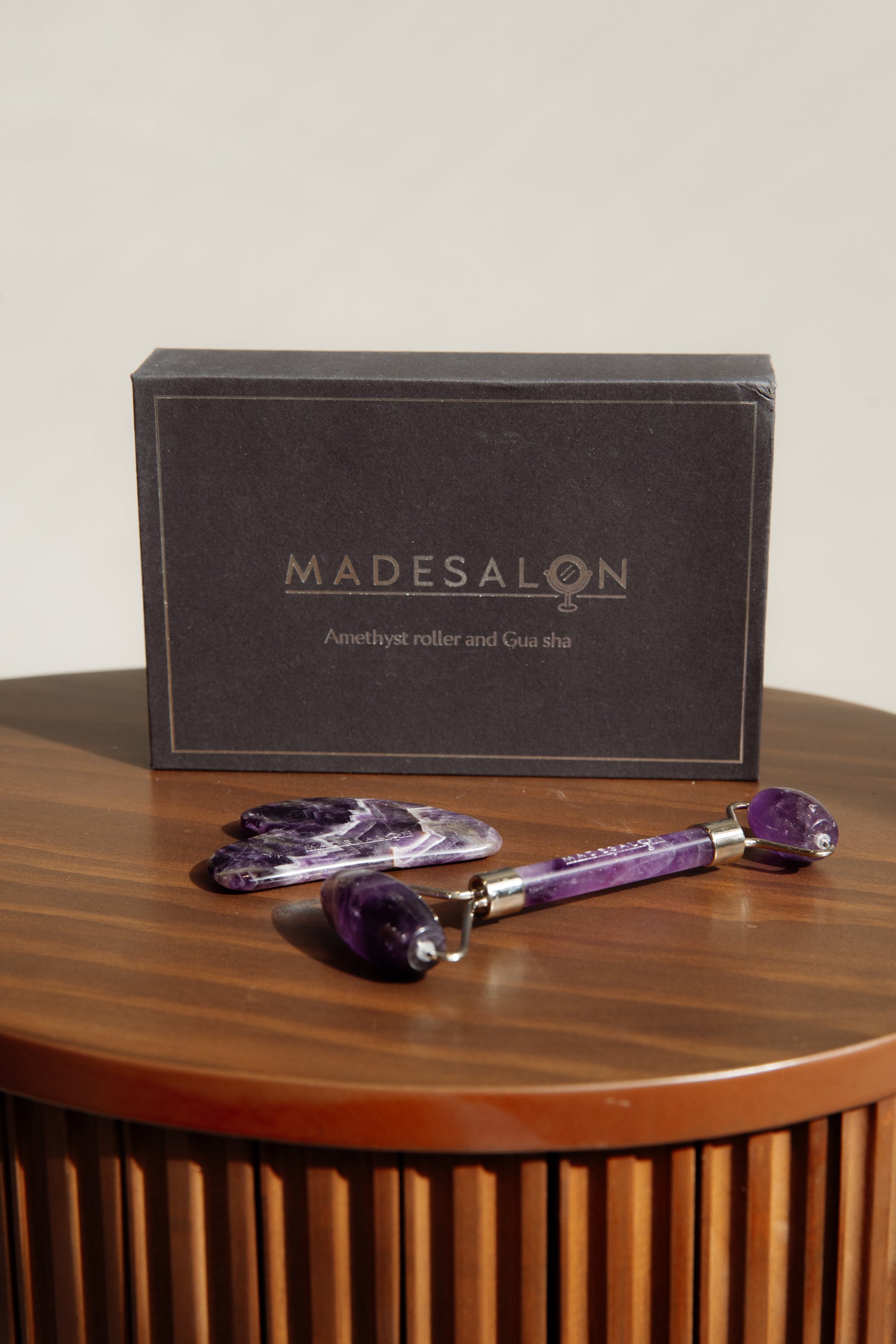 Madesalon -  Amethyst roller and Gua Sha set